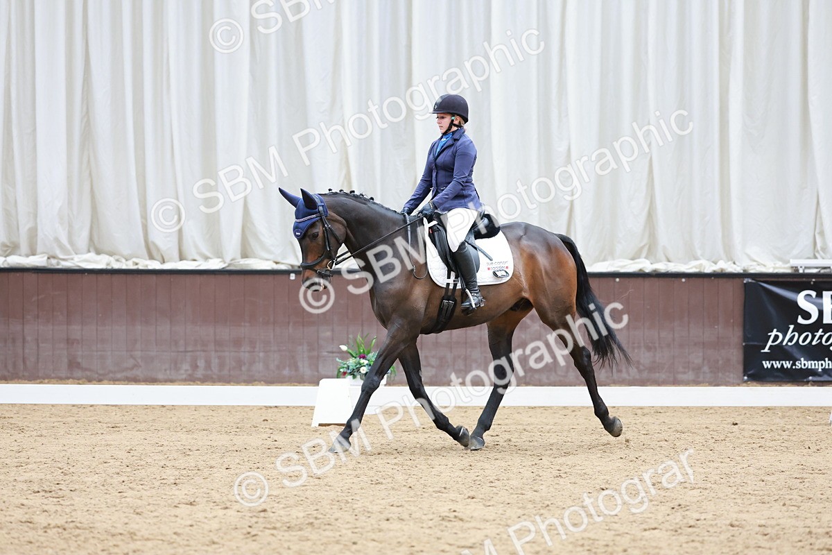 SBM_010090 - Class 6b - Novice 6 - 12.40-13.43