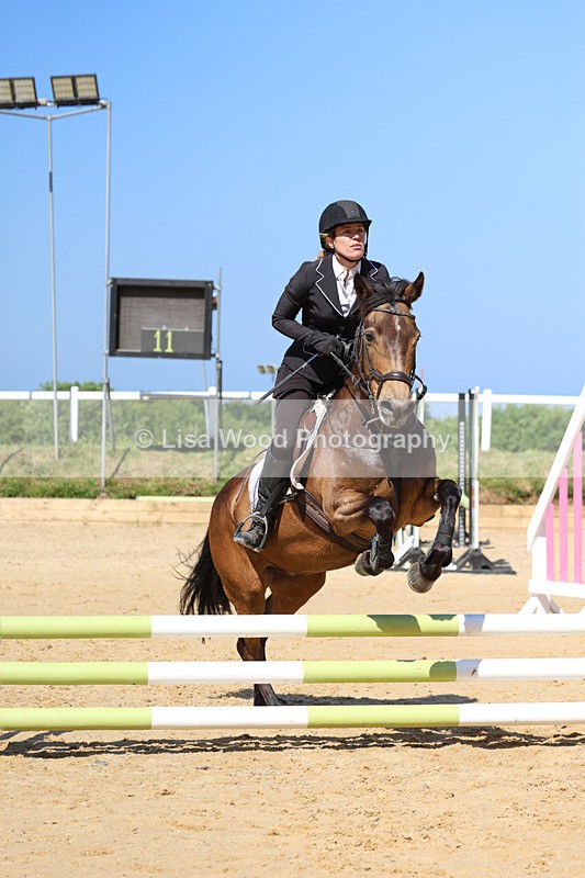 3E7A9073 - Class 6: Senior 60cm