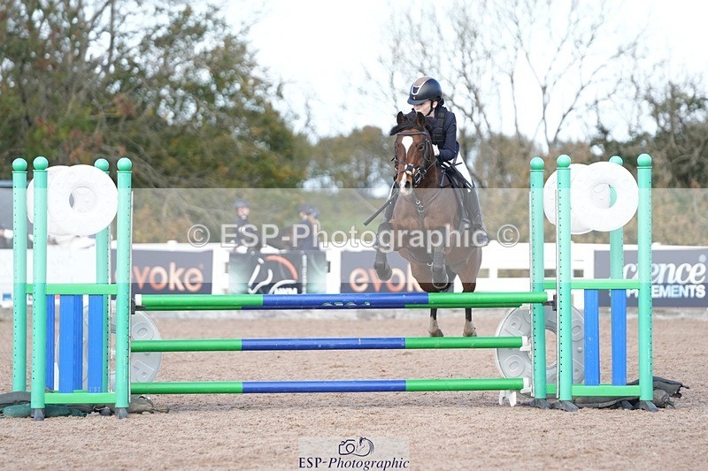 251025-125841-00439 - Cls 9 Pony Winter Discovery and 90cm