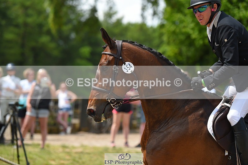 230528-125804-15927 - 354-TREWORDER-Michael_Owen-SUNTrotUp+SJ