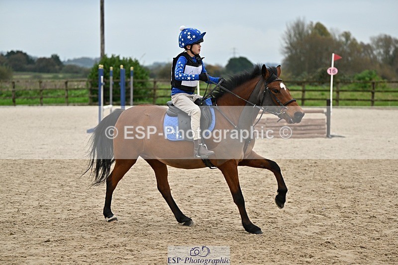 241110-150751-01211 - 70-75cm Arena Eventing