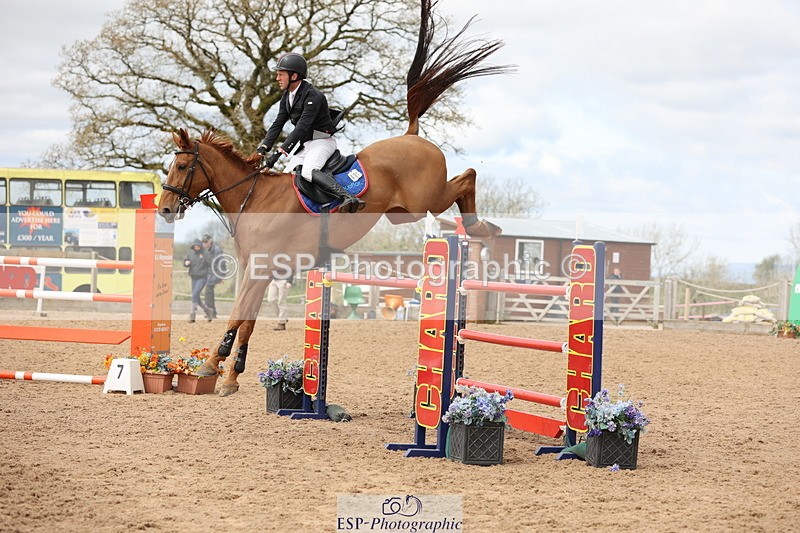 240419A-125053-07482 - Cls 6, 2 Star Medium Tour 1.35m