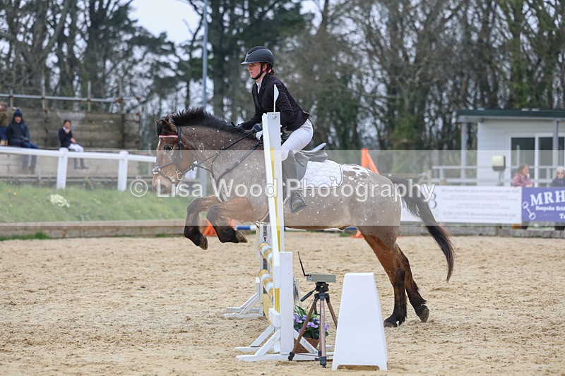 3E7A8117 - Class 11: Junior 70cm