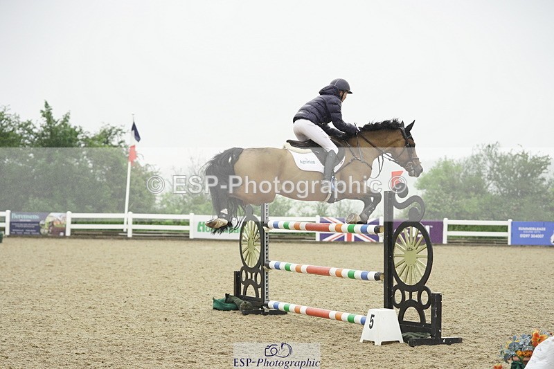 230722A-113230-08857 - Cls 19, 1 Star Silver 1.20m