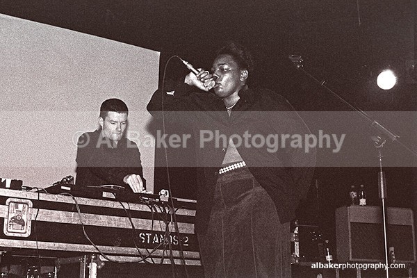 53 - Aim (live) @ the Ritz, Manchester 20.10.02