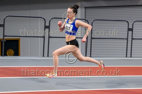 Age26SUN-918778 - Track Female