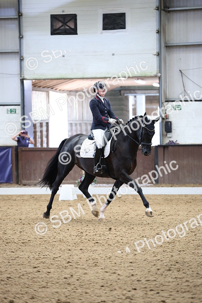 SBM_002210 - Class 5 - Novice 6 Gold - 9.00-10.10