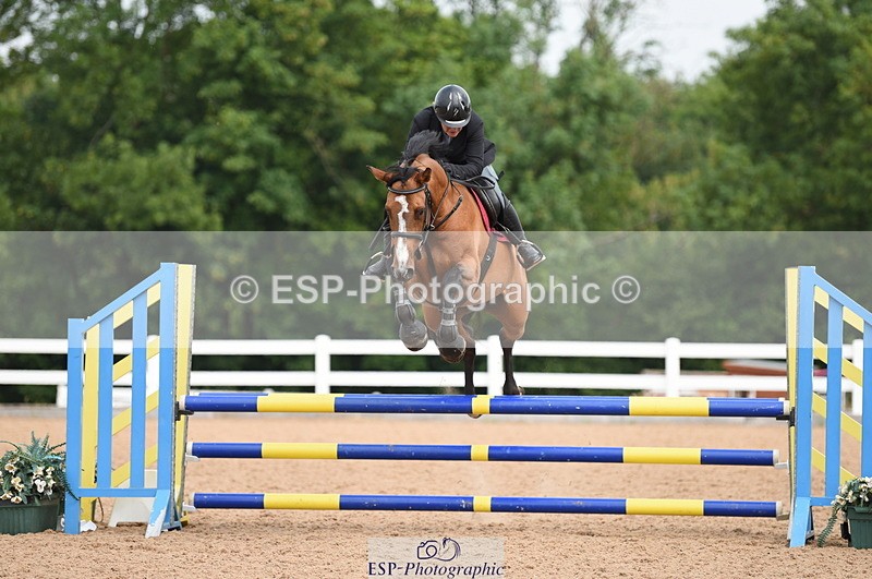 230628A-104358-00122 - Cls 1 British Novice & 90cm Open