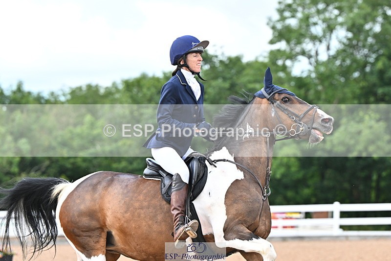 240723A-162745-00127 - 70cm