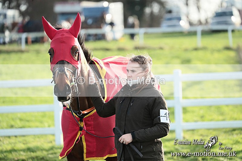 PtP 141225  1951 - New Forest Hounds PtP Larkhill 14/12/25
