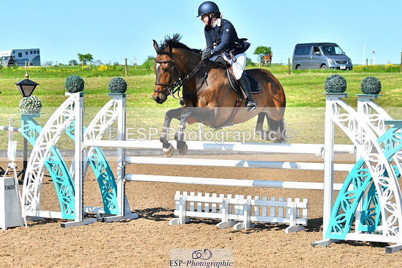 230526A-164729-02785 - Cls 7 Chard 1.20m Speed Derby