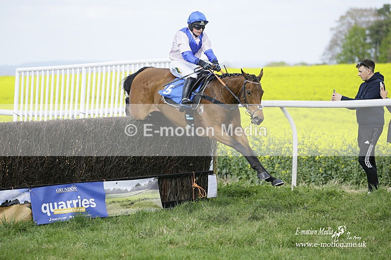 PtP 180422 181 - Old Berkshire PtP Lockinge 18/04/22