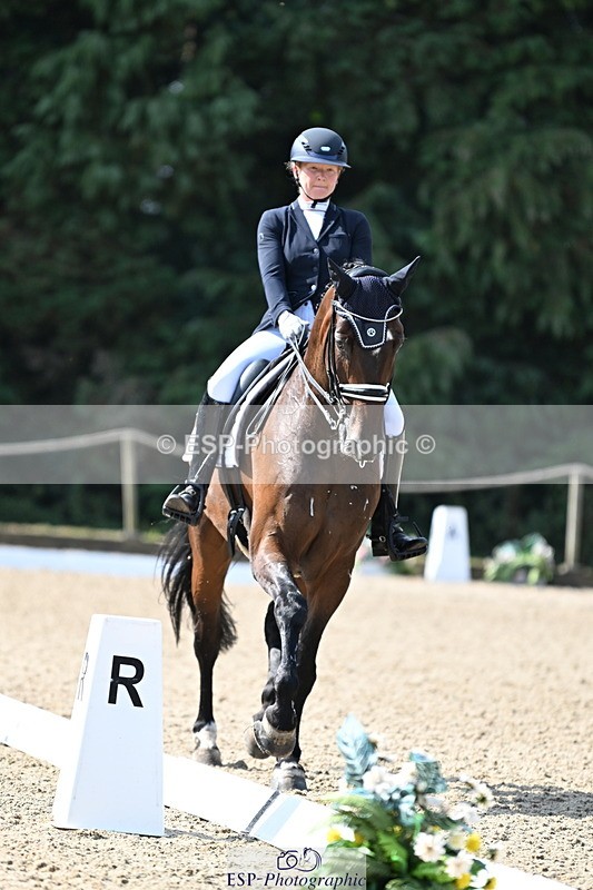 250810A-101801-05083 - 161-Elizabeth.AllenFreestyle.R