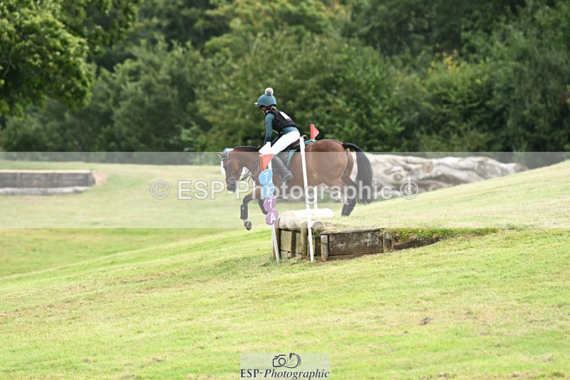 240825X-120603-33164 - 70cm XC 12.00 to End