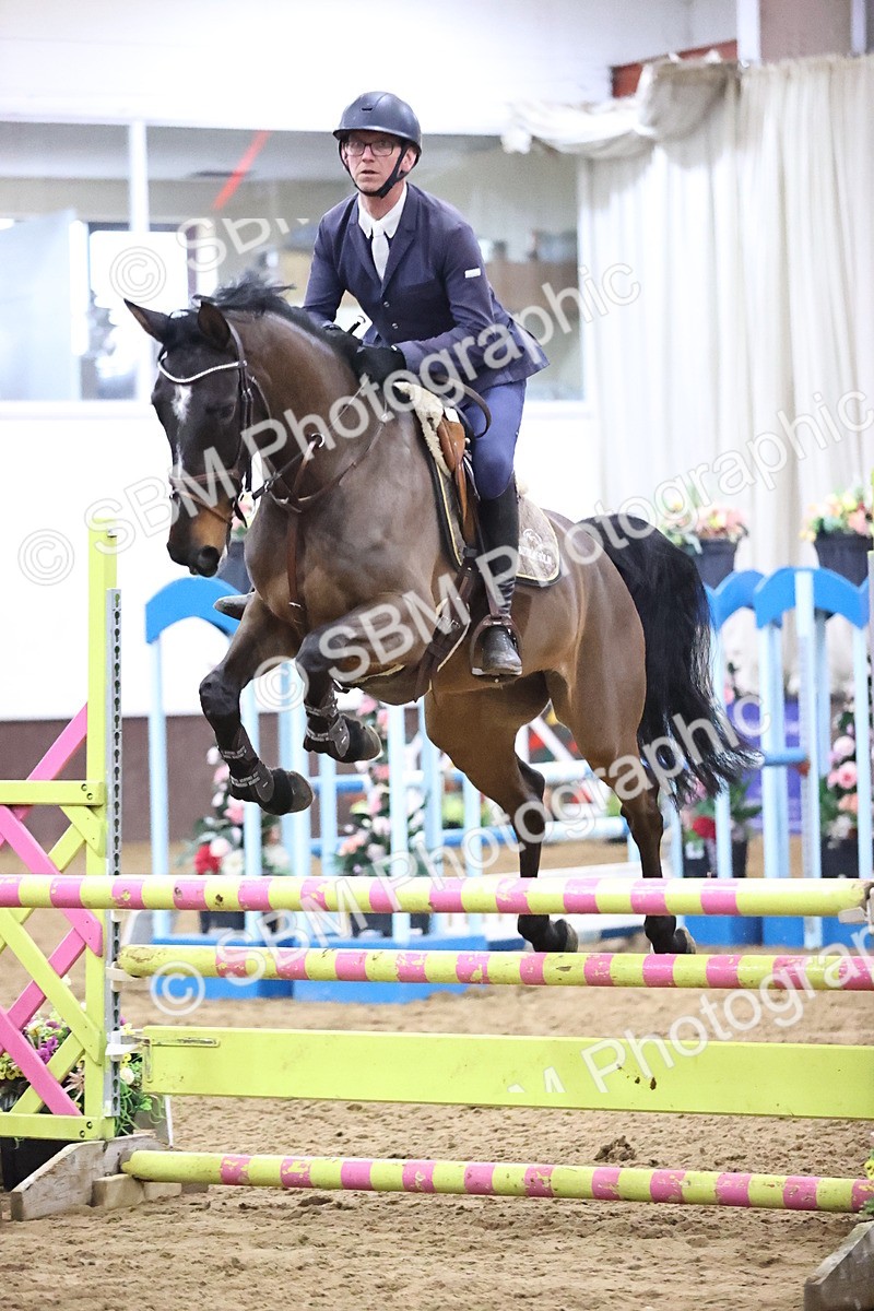 SBM_002766 - Class 9 - Senior Discovery - 1.00m