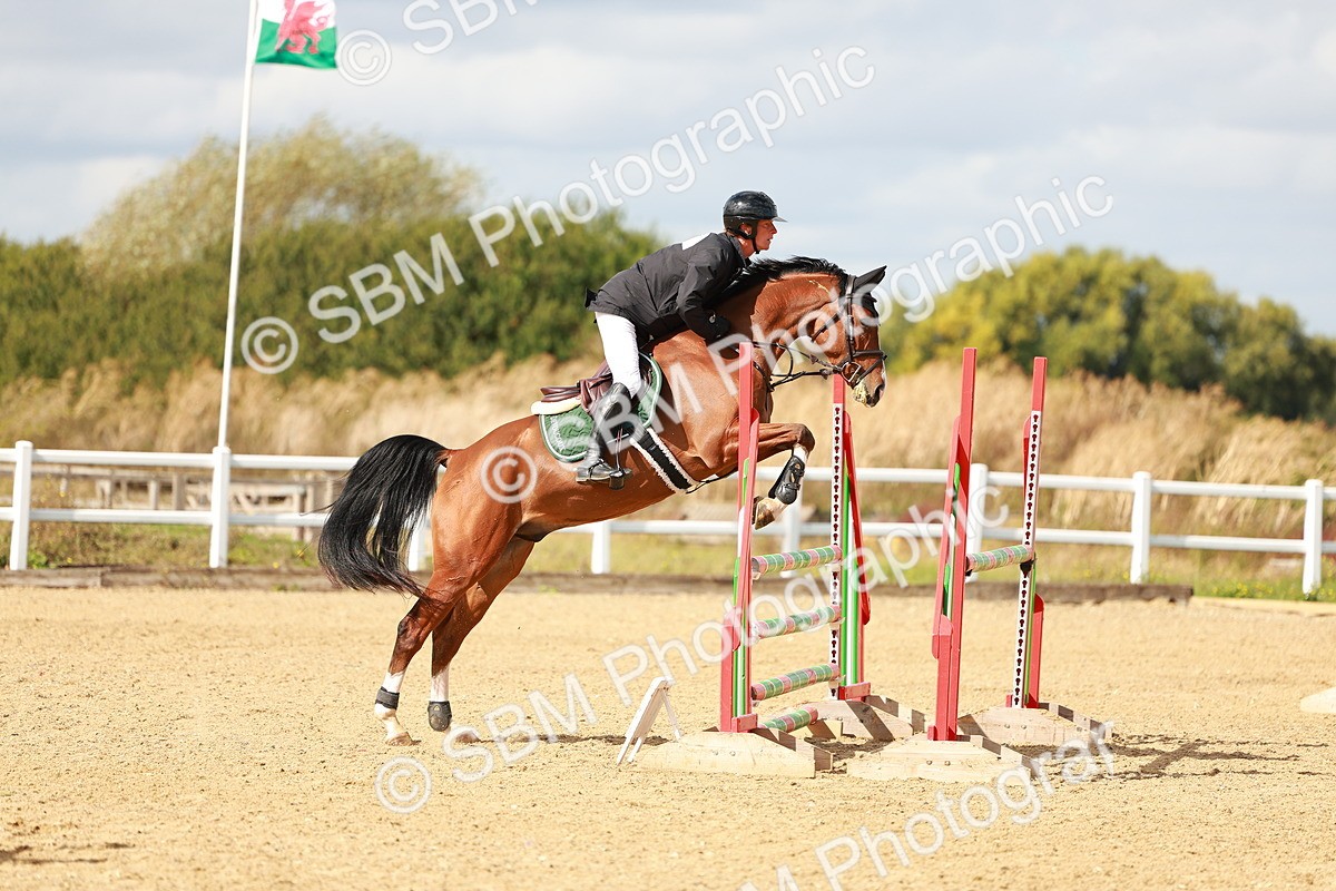 SBM_001233 - Class 4 - Senior Newcomers - 1.10m