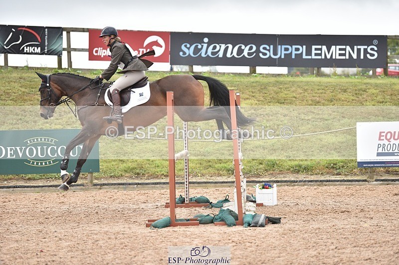 250830-115158-00793 - D-156-Coral.Hardman