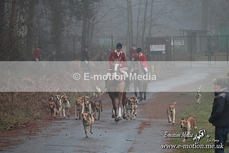HUPY 261224 131 - Pytchley with Woodland Hunt Boxing Day Meet 26th December 2024