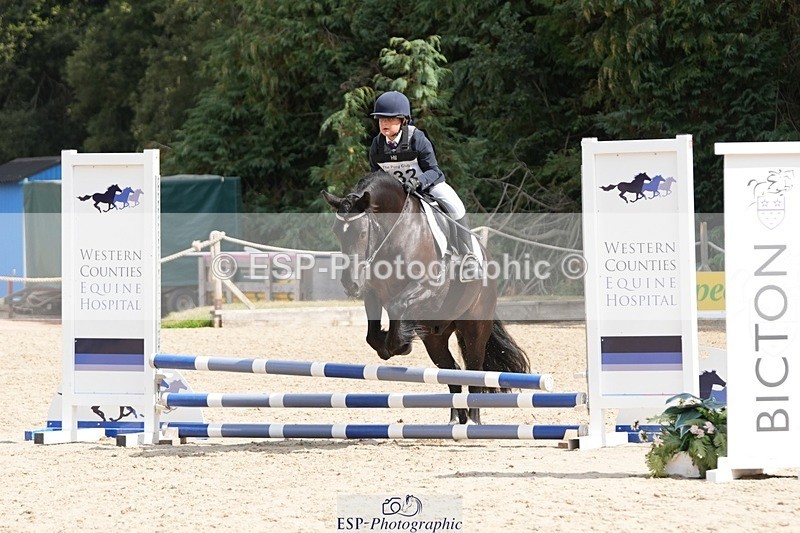 250821A-113851-15154 - WC Round 2 11.00 to 12.00