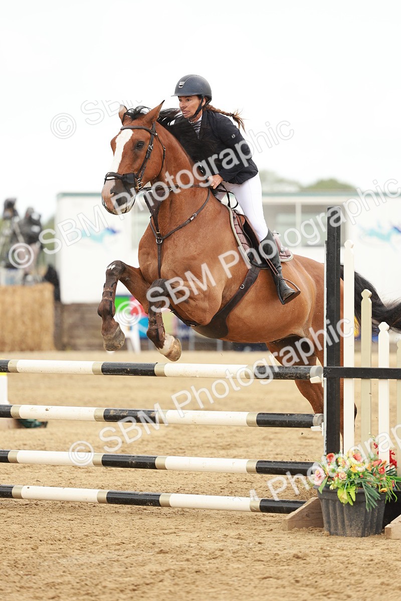 SBM_007027 - Class 2 - Senior Discovery - 1.00m Open