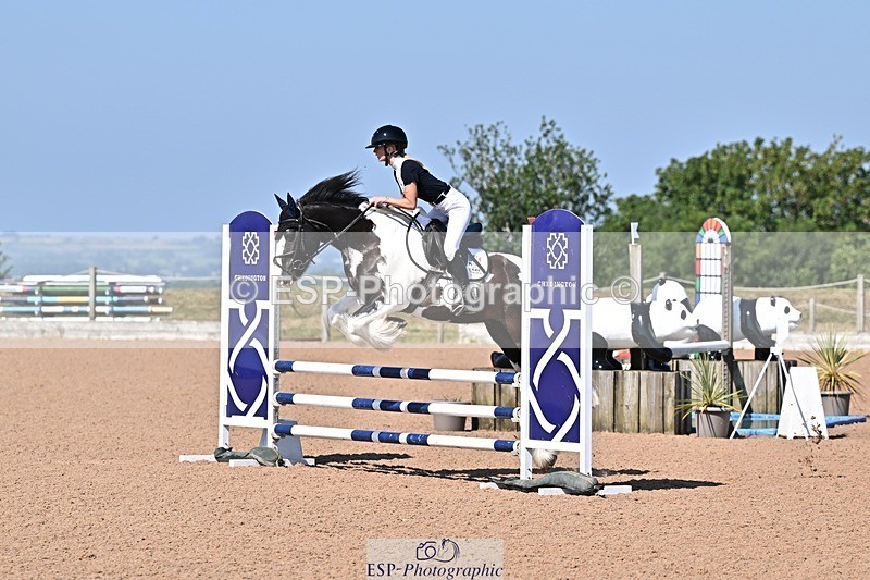 260708-101415-00043 - British Novice and 90cm