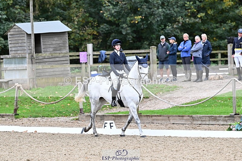 251022A-150804-00477 - B-109-Zoe.Davies