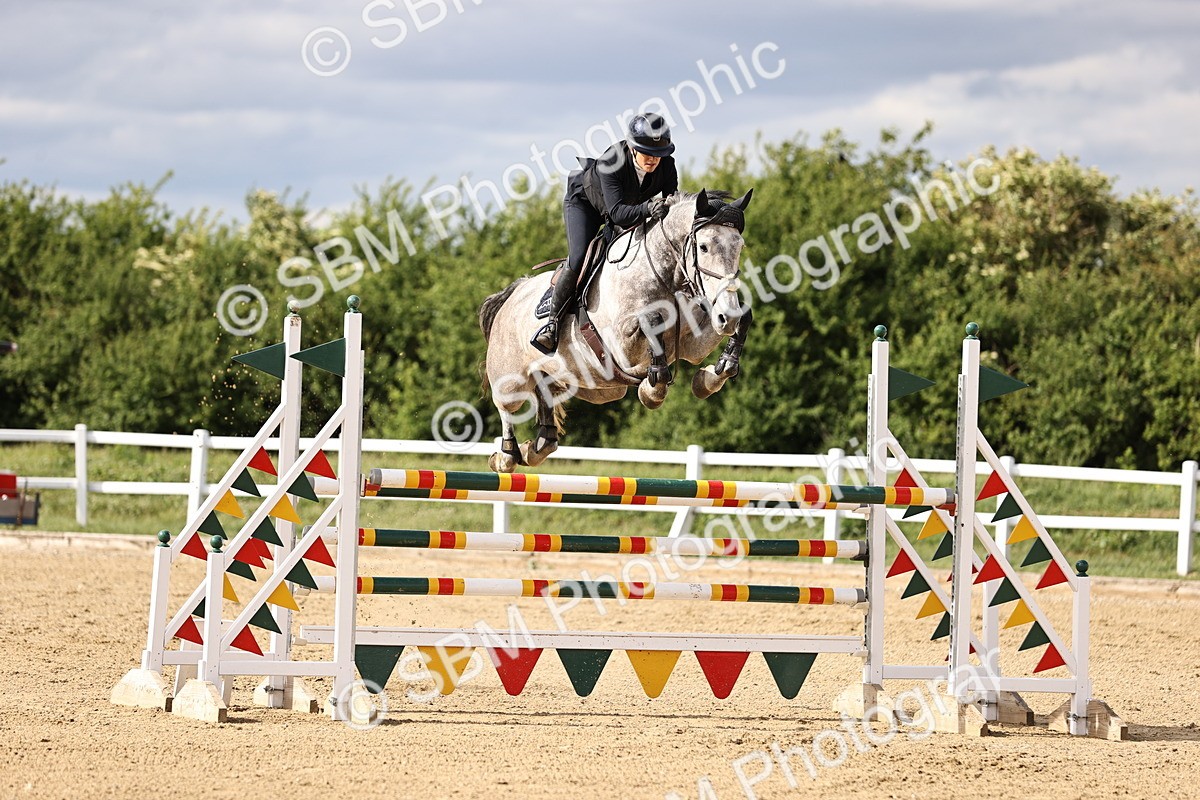SBM_003717 - Class 13 - Senior Foxhunter - 1.20m
