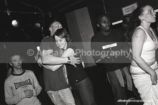 82 - Friends-&-Family @ the-roadhouse 28.06.03