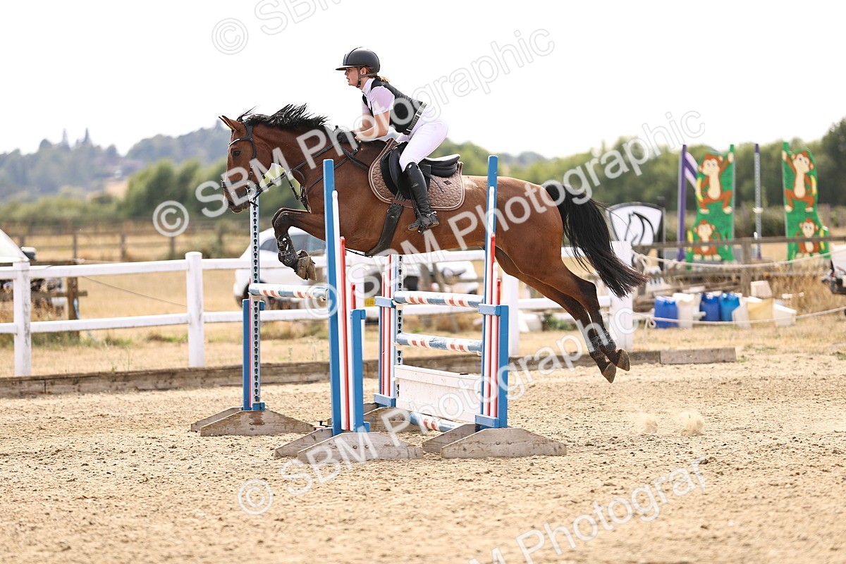 SBM_001501 - Class 6 - Senior Newcomers 1.10m