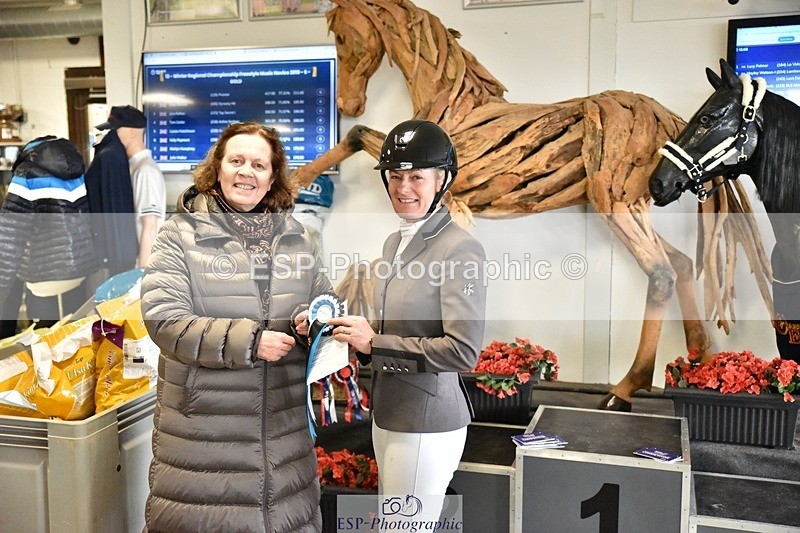 250215-153702-04475 - Medium Gold Presentations