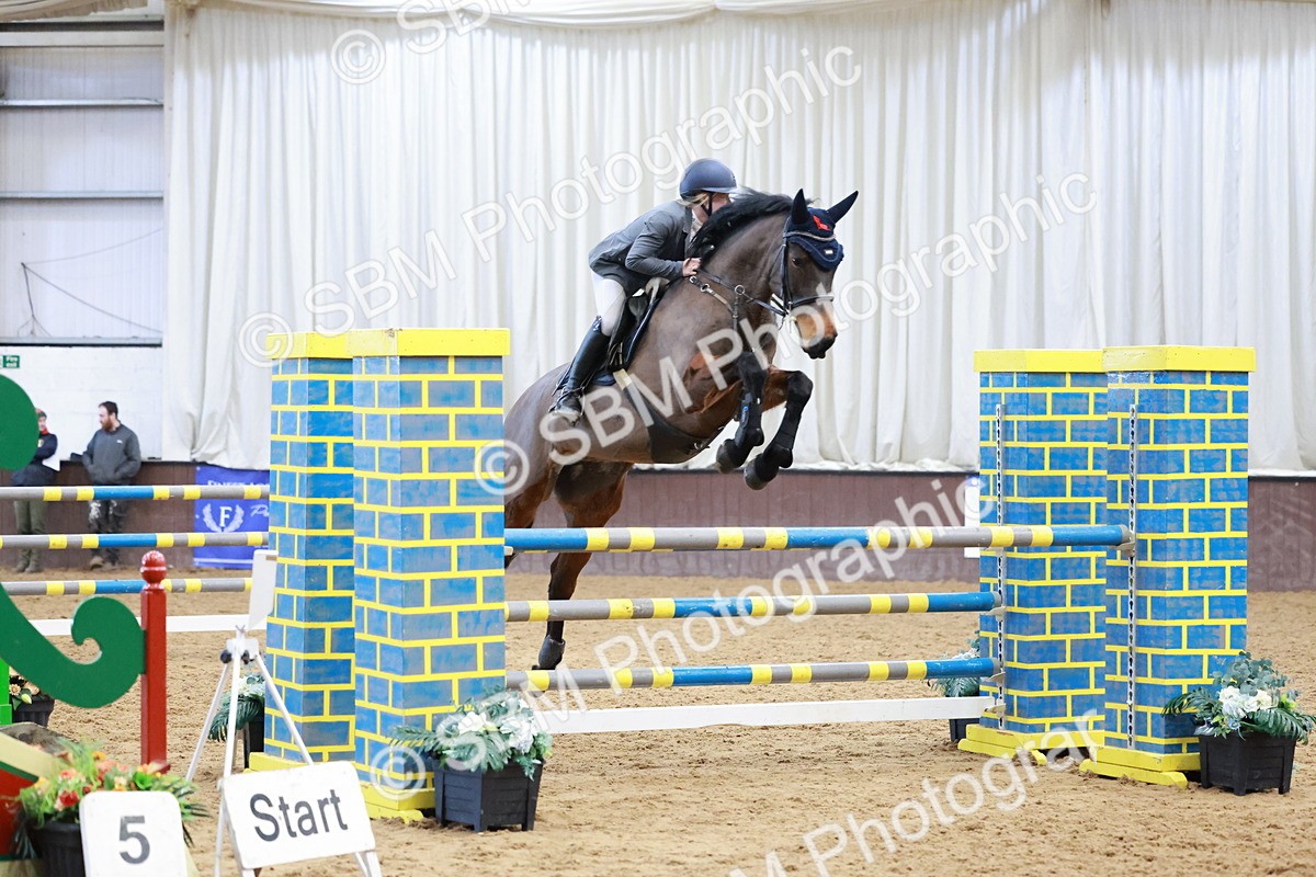 SBM_003879 - Class 11 - Senior Newcomers/ 1.10m Open