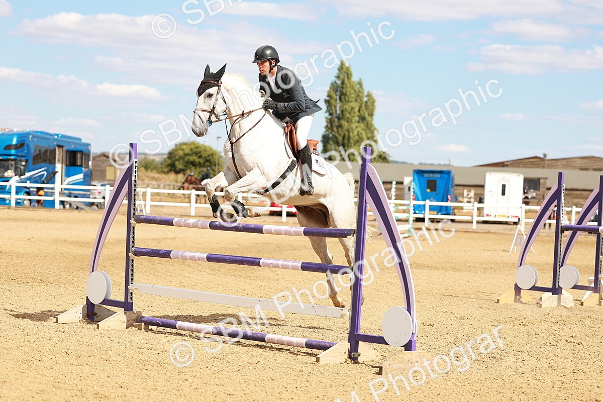 SBM_007355 - Class 5 - Senior British Foxhunter - 1.20m