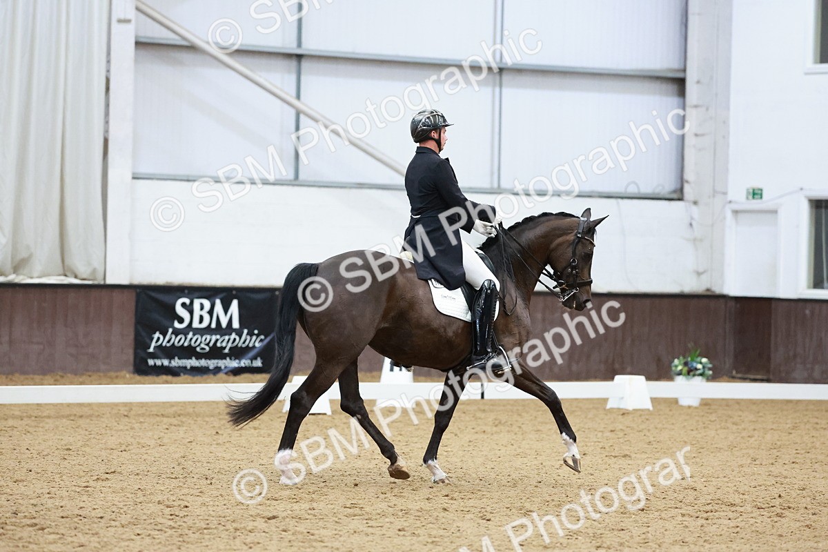 SBM_016639 - Class 5 - FEI INT II - 17.24-18.20