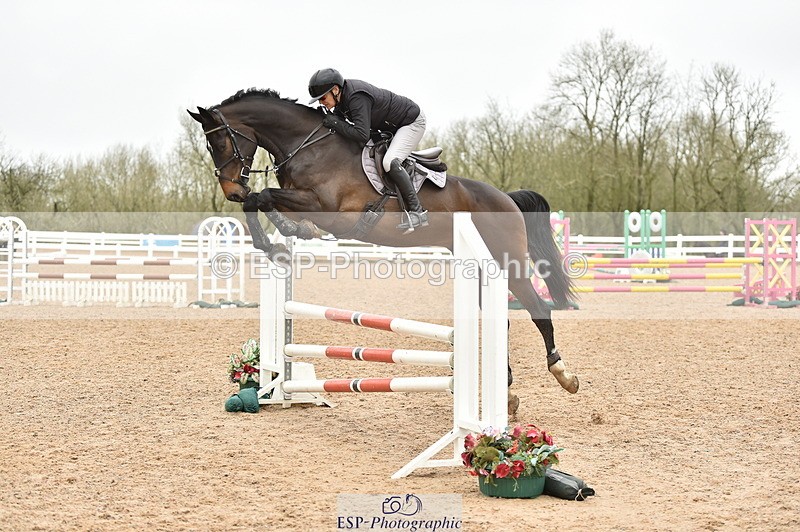 240405A-104608-00576 - Cls 8 British Novice and 90cm Open