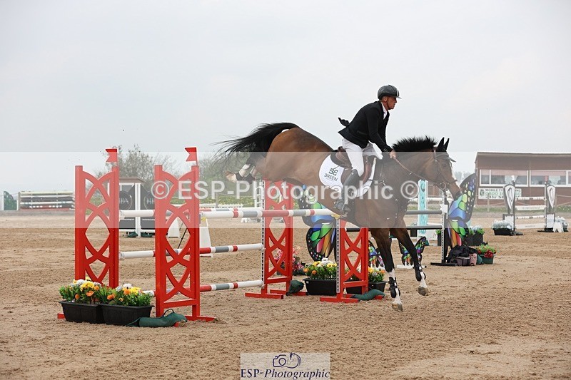 250424-121053-05256 - Cls 1 - 2 Star Small Tour