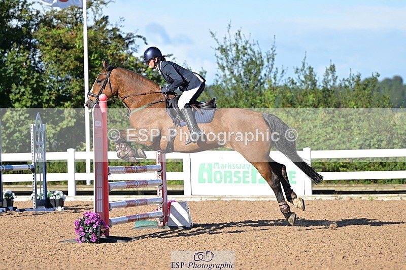 240912A-093901-00727 - Cls 8 Snr British Novice and 90cm Open