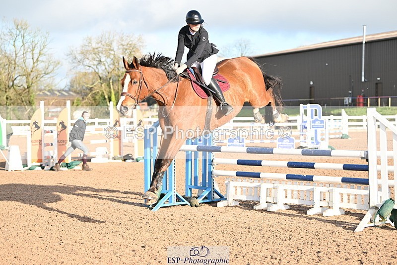 231209A-111554-01596 - Cls 11 Snr 1.05m Open