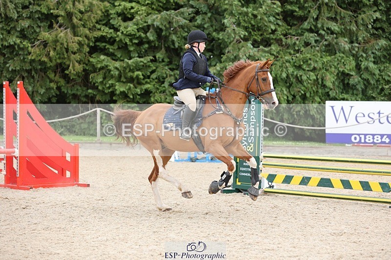 240615-162025-02297 - Cls 9&10 Club and Schools 70cm