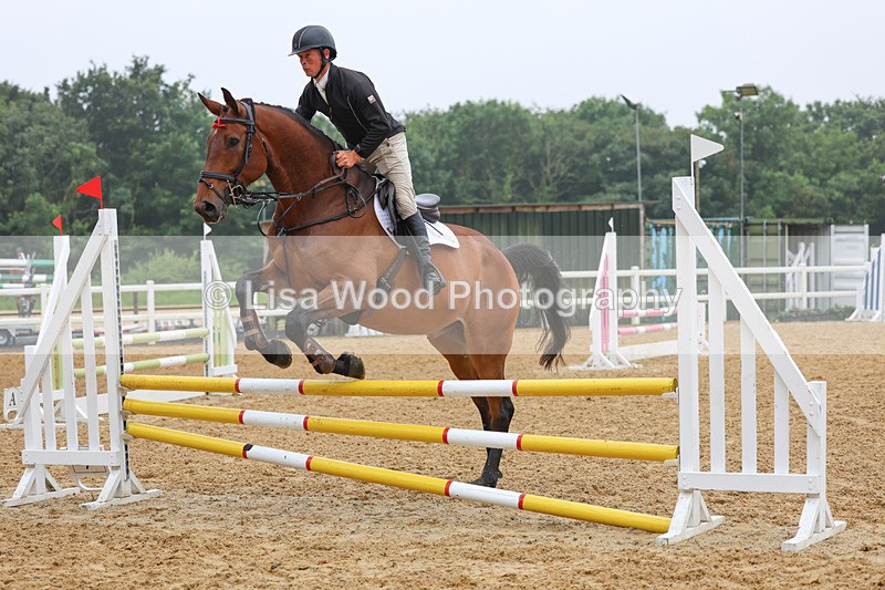 3E7A5047 - Class 3: Senior 80cm