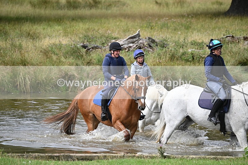 WJ7_1551 - Time at Water 10:48 to 11:13