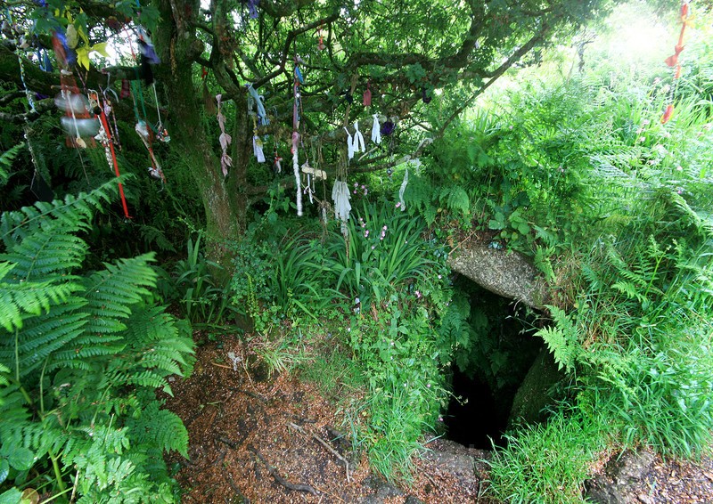 Sancreed Holy Well, Cornwall - Holy Wells and Sacred Springs