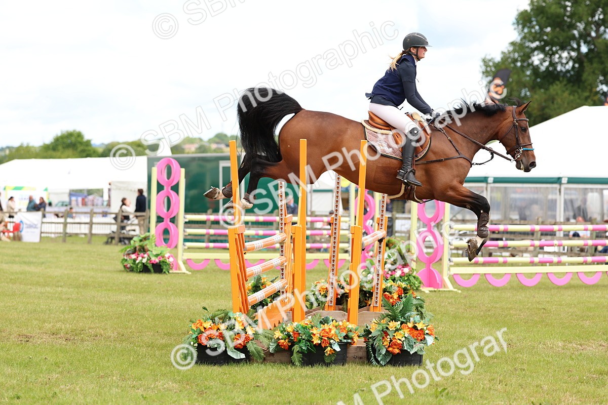 SBM_13721 - Class 206 - Senior Newcomers - 1.10m Open