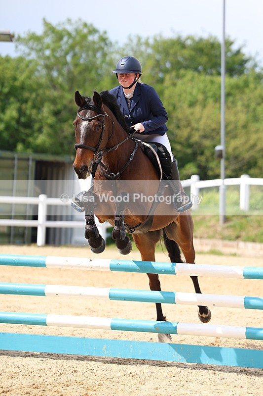 3E7A8699 - Class 4: Senior British Novice/90cm open