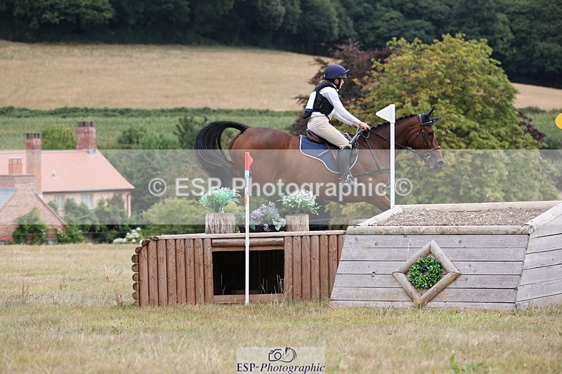 250802A-110945-01678 - A-013-Fiona.Jones-ABBY.VD.BERGHOEVE.Z