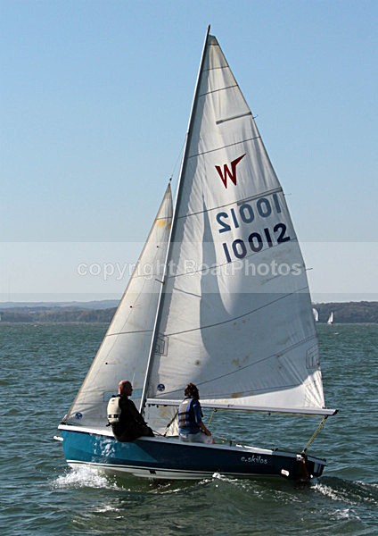 111015 SKILOS 10012 IMG_8074 - Sailboats - monohull