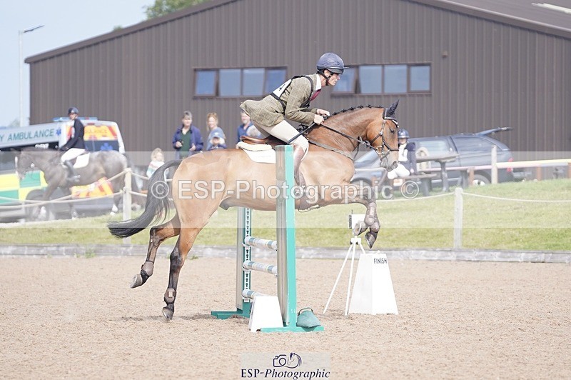 240831A-104442-00353 - 164-William.Fox-Pitt-HARDINGVILLE.LAGOON