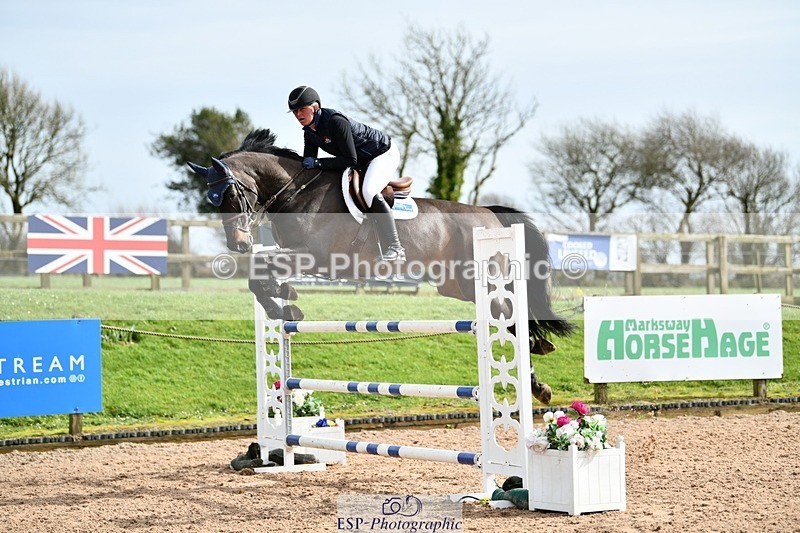 260313-130906-01723 - Cls 3 + 4 Snr Foxhunter and 1.20m Open