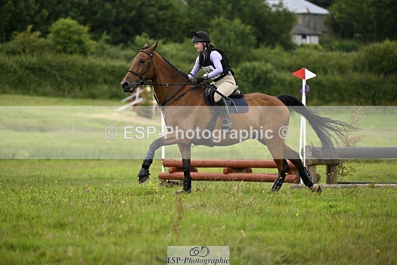 240630-124424-00925 - 928-Hannah_Jolliff-Maskerade