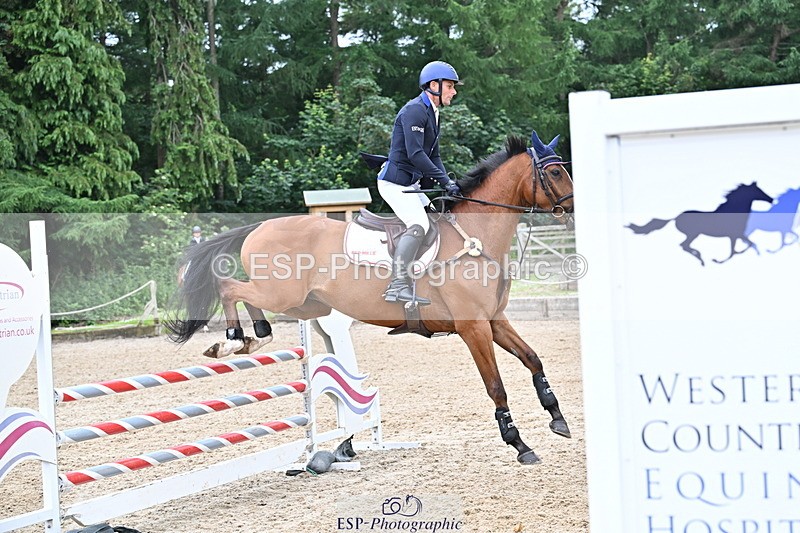 250613A-134734-01710 - Cls 12 95cm Amateur Quali