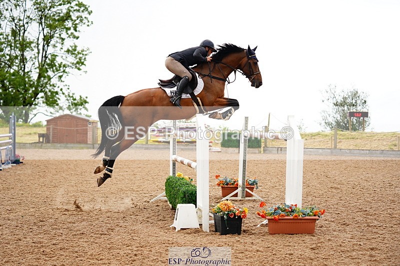 240526A-131220-08268 - Cls 27 Chard Equ May Grand Prix